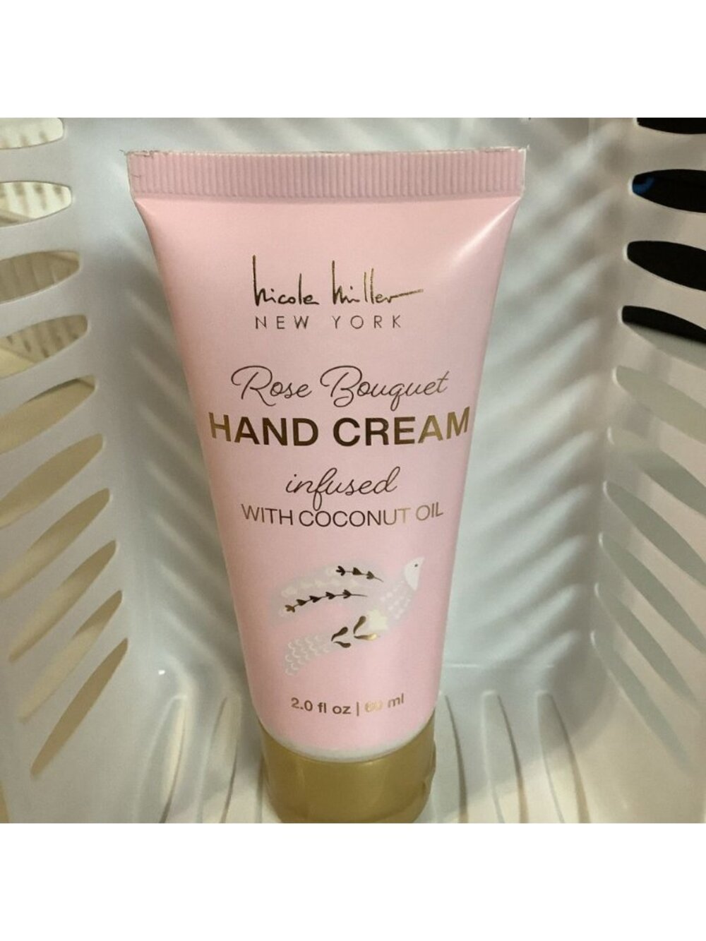 Nicole Miller New York Rose Bouquet Hand Cream Infused W/Coconut Oil 2.7 fl. oz